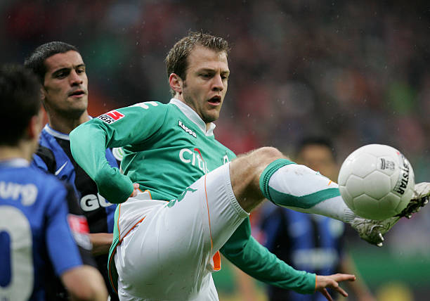 他同样在三 他同样在三