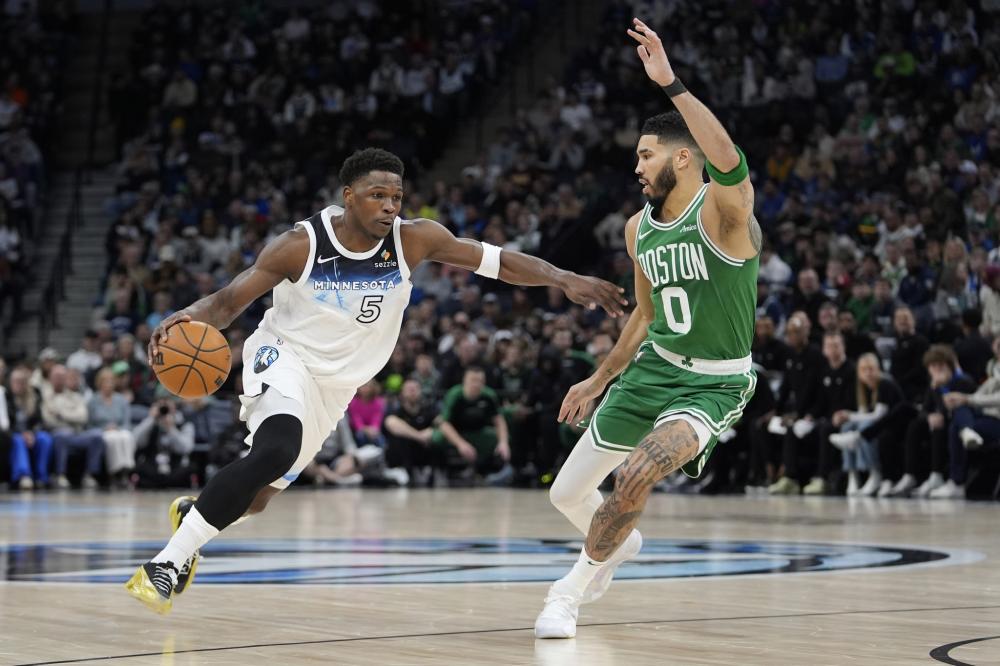 荣誉仍有一 荣誉仍有一